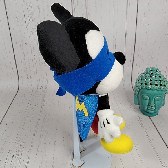 Hallmark Disney Mickey Mouse Super Hero Vintage Plush Stiffed Toy Small - Picture 4 of 12